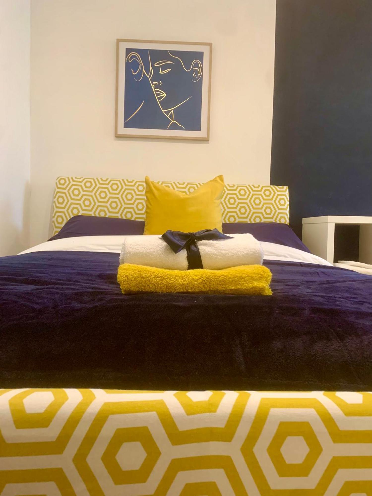 Large Modern 3 Bedroom City Centre Apartment ,Free Parking Liverpool Eksteriør billede